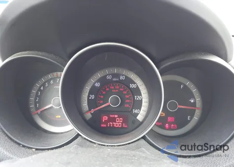 2010 Kia Forte Ex z USA, uszkodzony, nr VIN KNAFU4A20A5312424